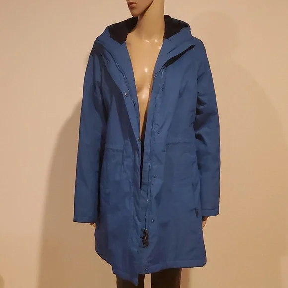 L.L.Bean Winter Coat - Picture 3 of 12